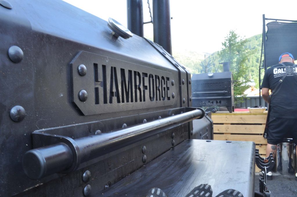 tap-room-brasserie-galibier-biere-craft-beer-valloire-artisanal hamrforge-bbq-fumoir-tap-room-brasserie-galibier-biere-craft-beer-valloire-artisanal